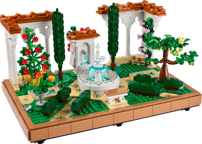 LEGO 10359 Fountain Garden