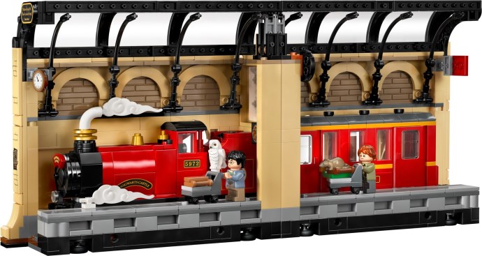 LEGO 76450 Book Nook: Hogwarts Express